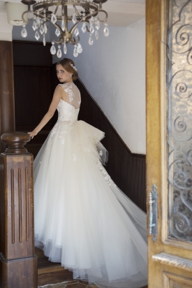 WEDDING DRESS / COLLECTION - innocently